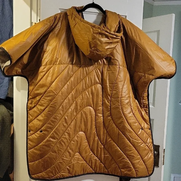 Rumpl X Carhartt Brown Original Puffy Poncho Hooded Coat L/XL - Picture 10 of 10